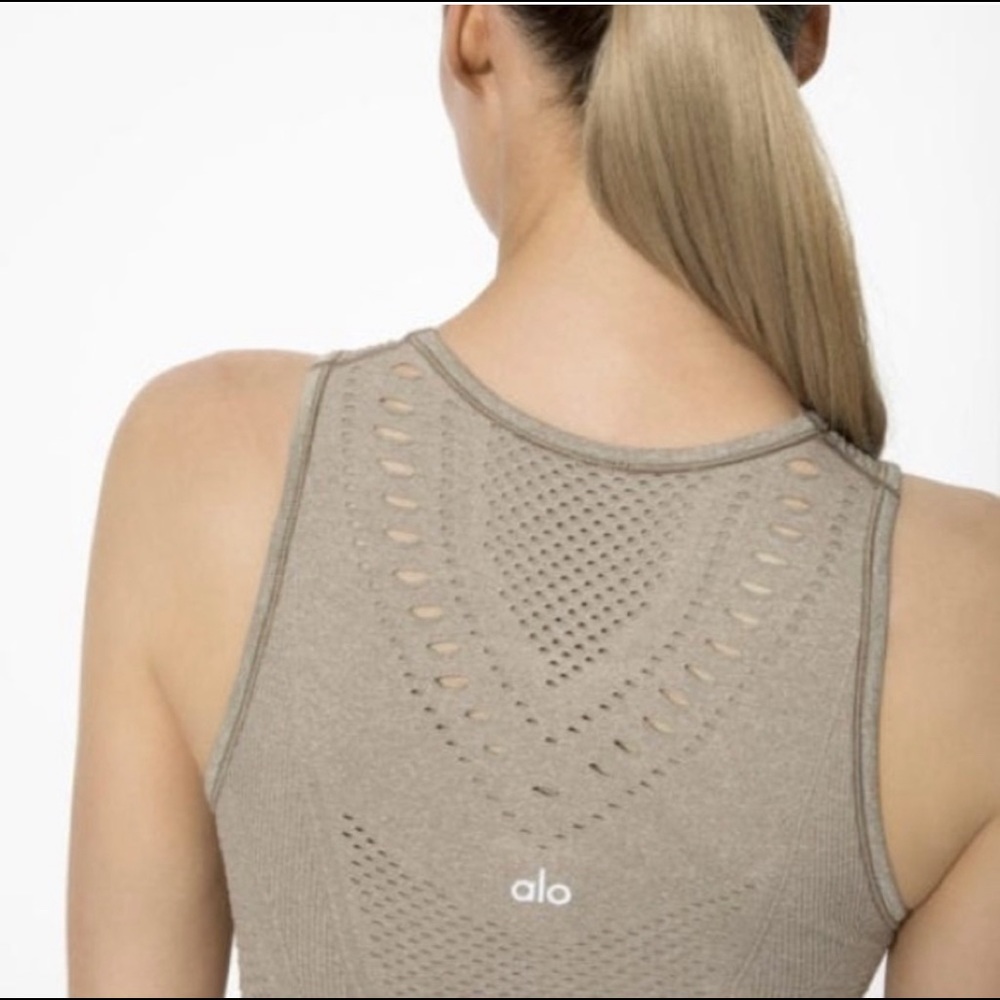 GRAVEL ALO Yoga Lark Tank Sleeveless Ribbed Top
